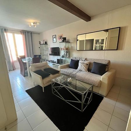 Appartement Coeur De St Tropez Сен-Тропе Екстер'єр фото